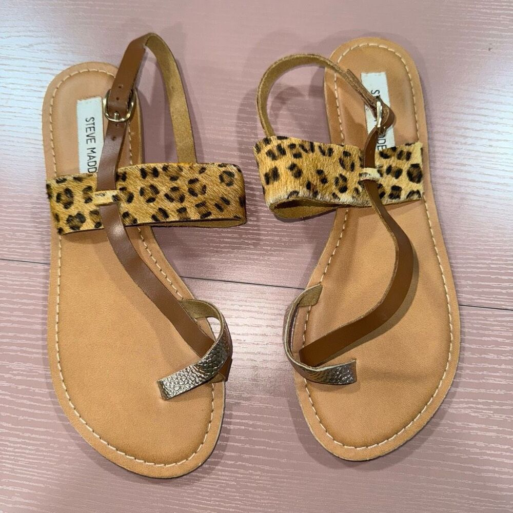 Steve Madden Finale Size 9 Leopard print Sandal